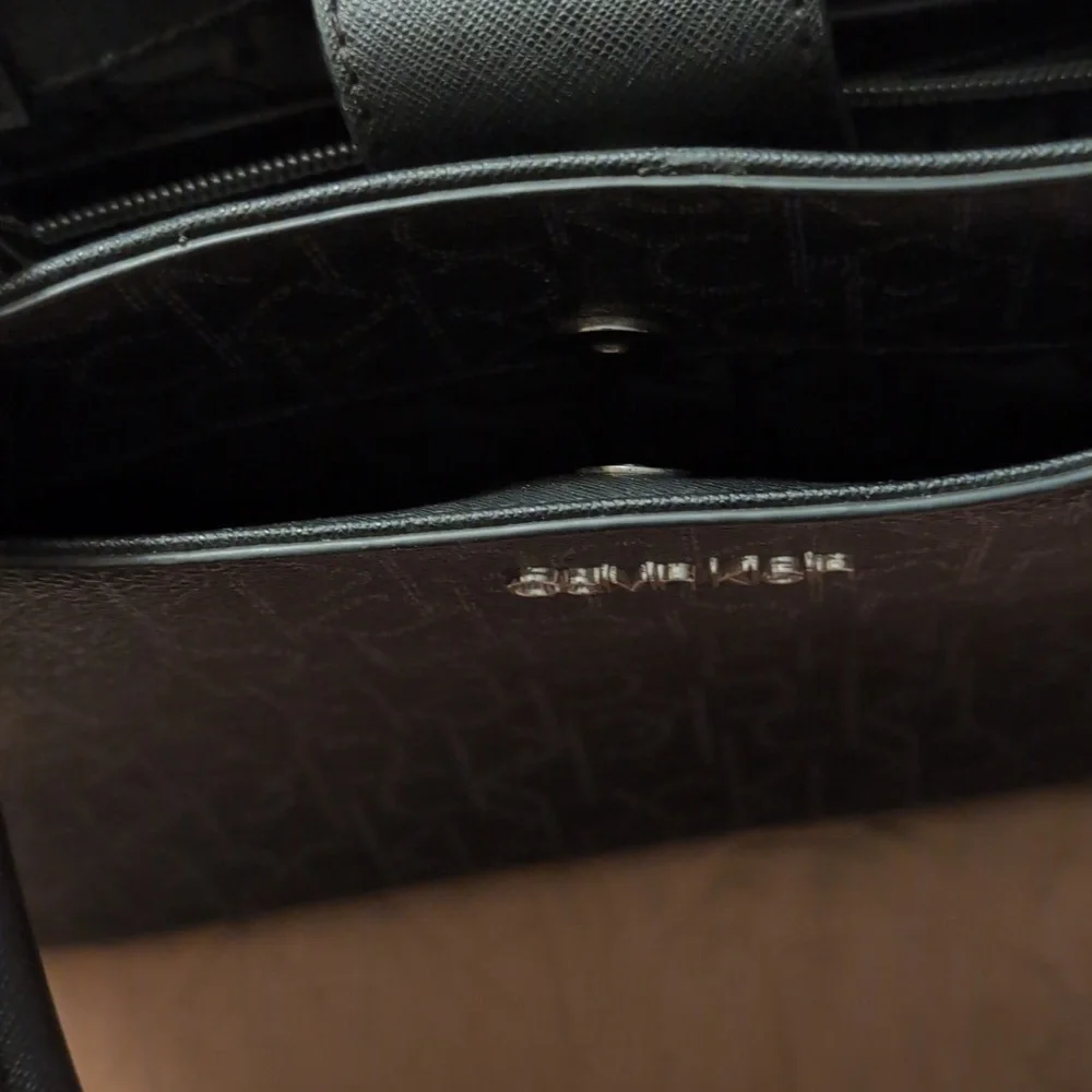 Calvin Klein Satchel with Structured Design and Multiple Pockets - Picture 5 of 10